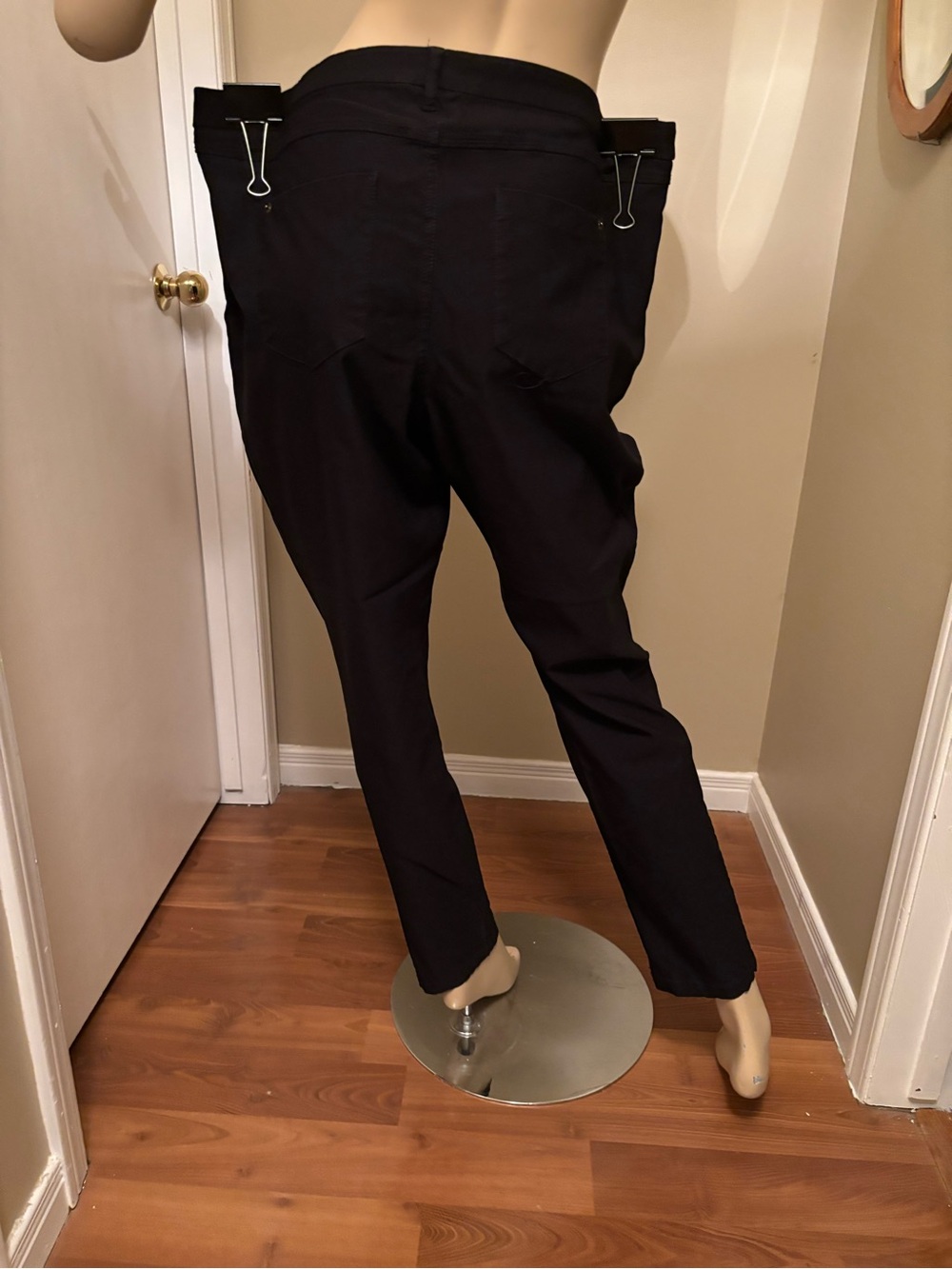M&M'S Women’s Black Dress Pants - Tailored Back Pocket Design